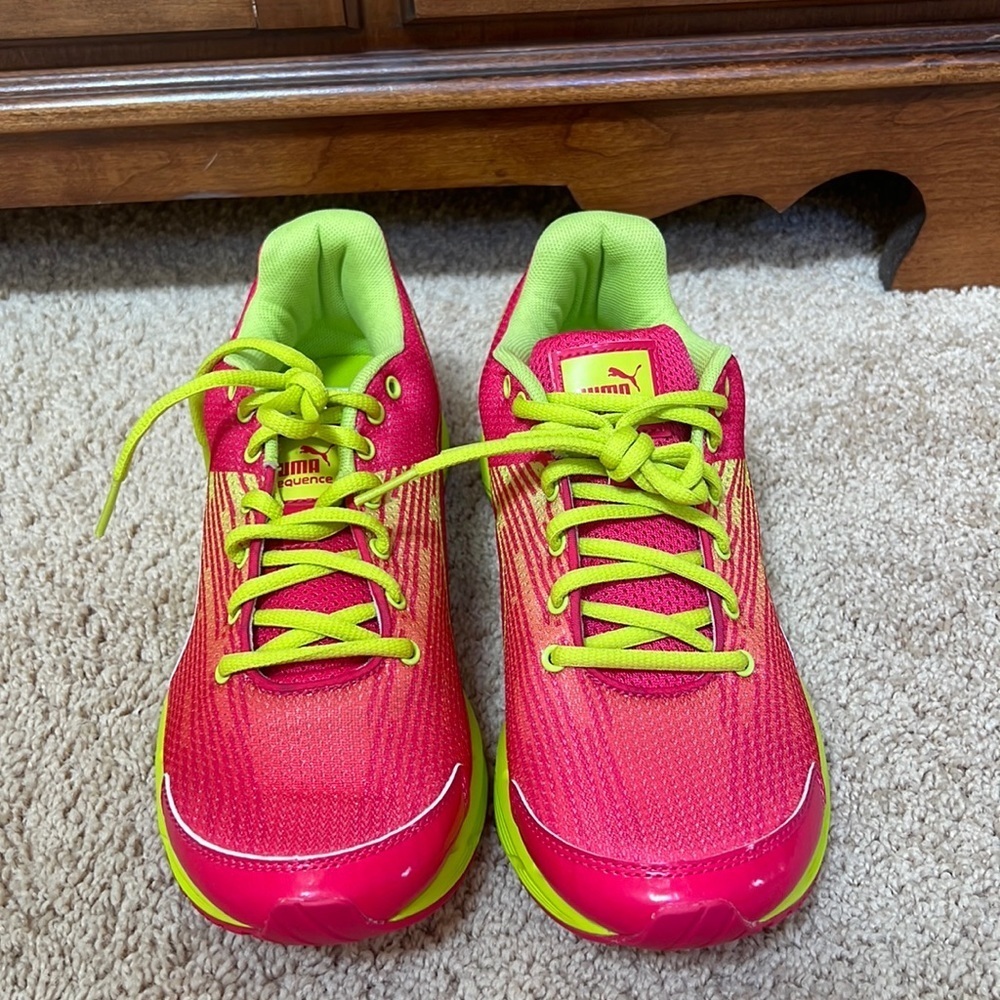 New! Puma eco ortholite SZ 8.5 pink/neon running sneakers.